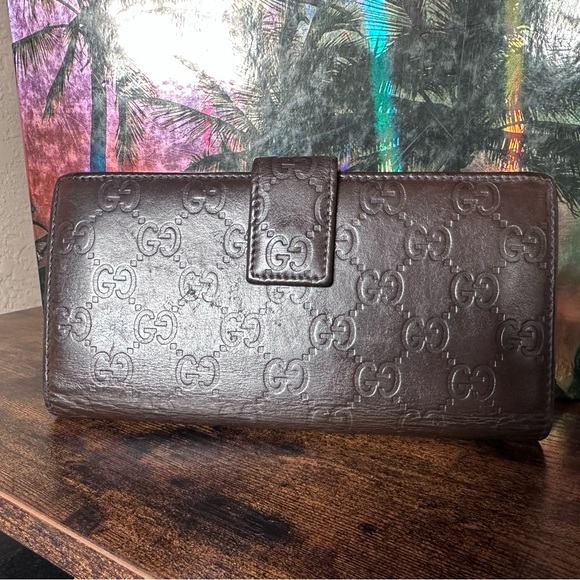 Authentic Gucci Brown Leather Embossed Long Wallet - Picture 2 of 10